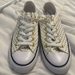Gold Polka Dot women size 9 Converse